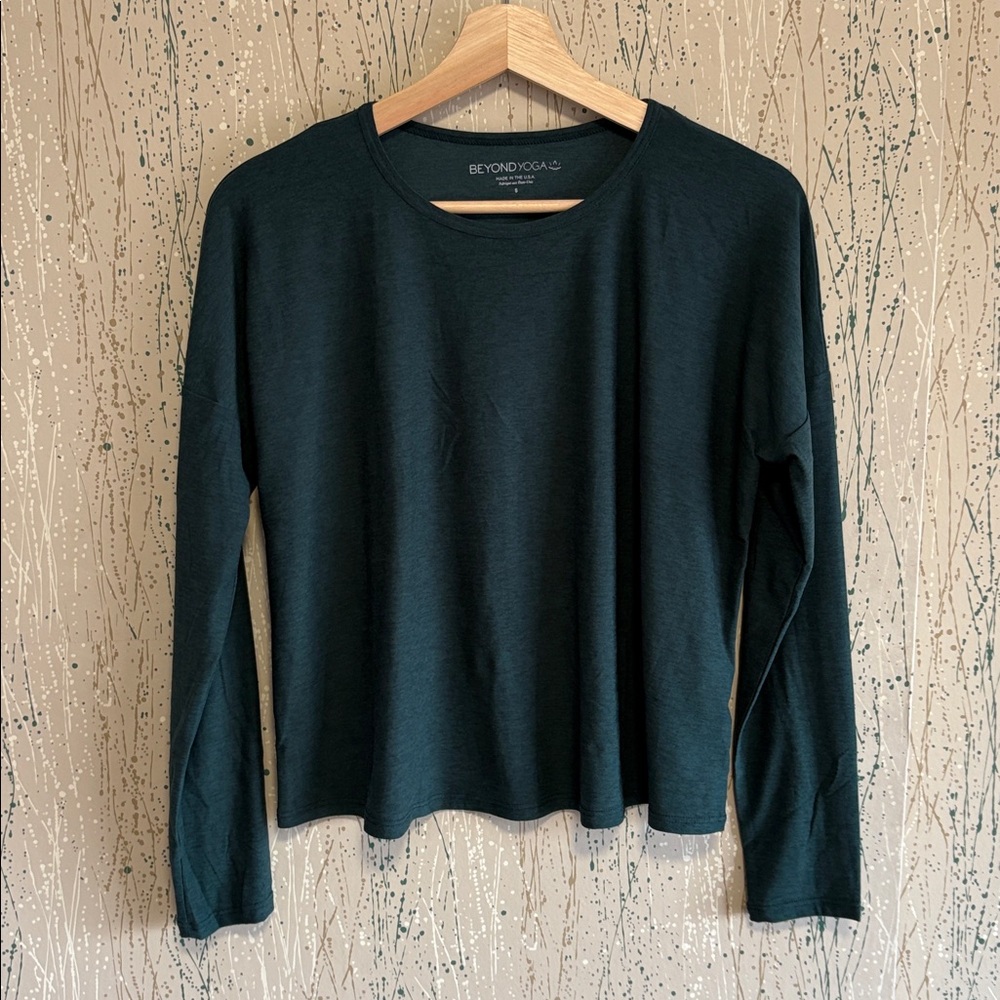Beyond Yoga Morning Light Pullover Long Sleeve Hunter Green Nocturnal Navy sz S - Picture 2 of 6